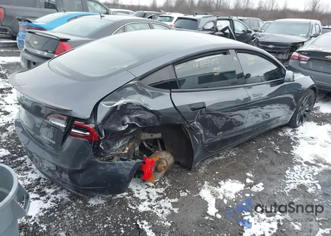 2022 Tesla Model 3 Performance Dual Motor All-Wheel Drive из США, поврежденный, VIN 5YJ3E1EC7NF102959